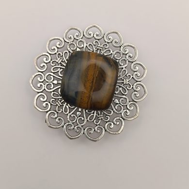 BROCHE AIMANTÉE CRÉATION UNIQUE  "œil de tigre sur médaillon argenté"