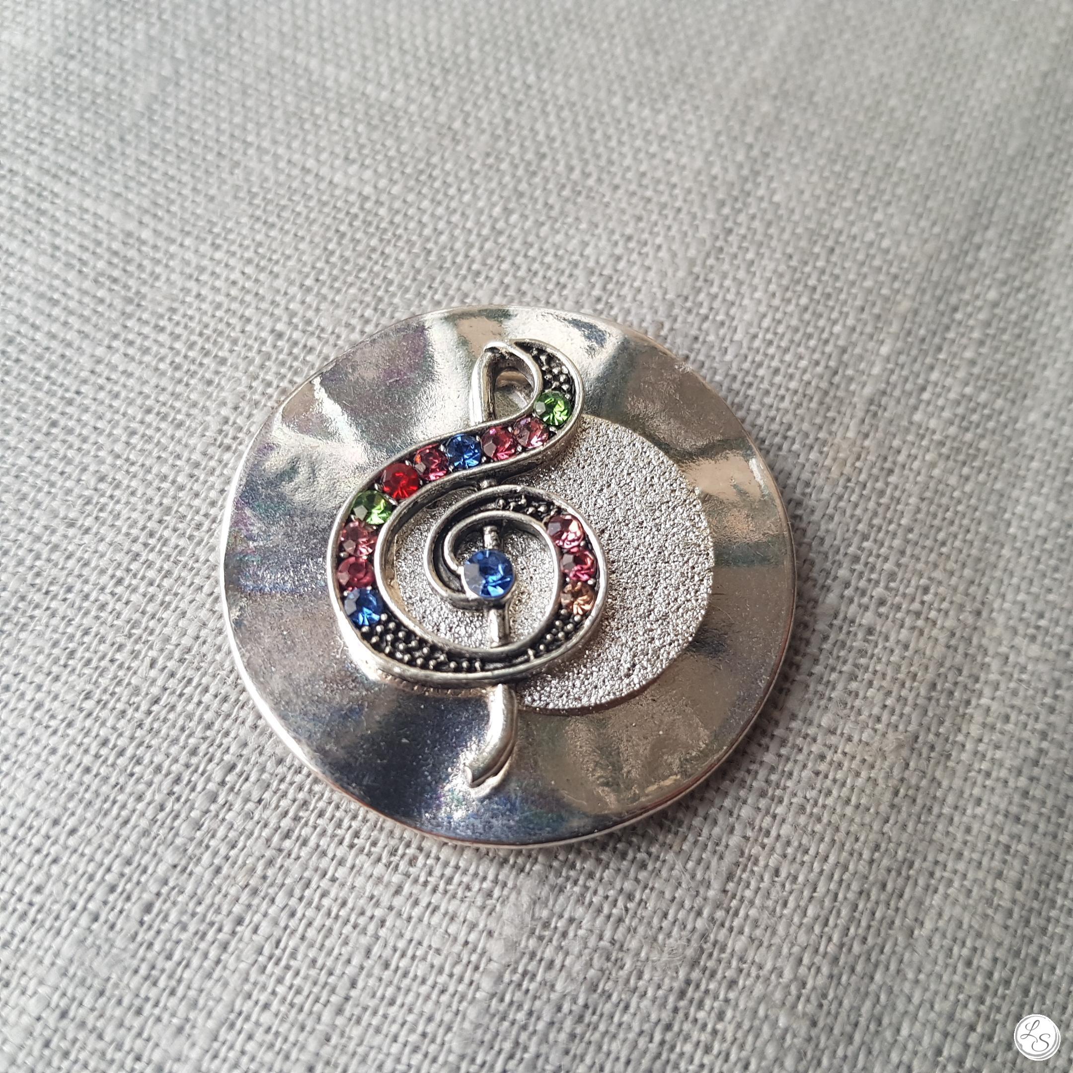 Broche aimantée "clé de sol strass argenté" – Image 2