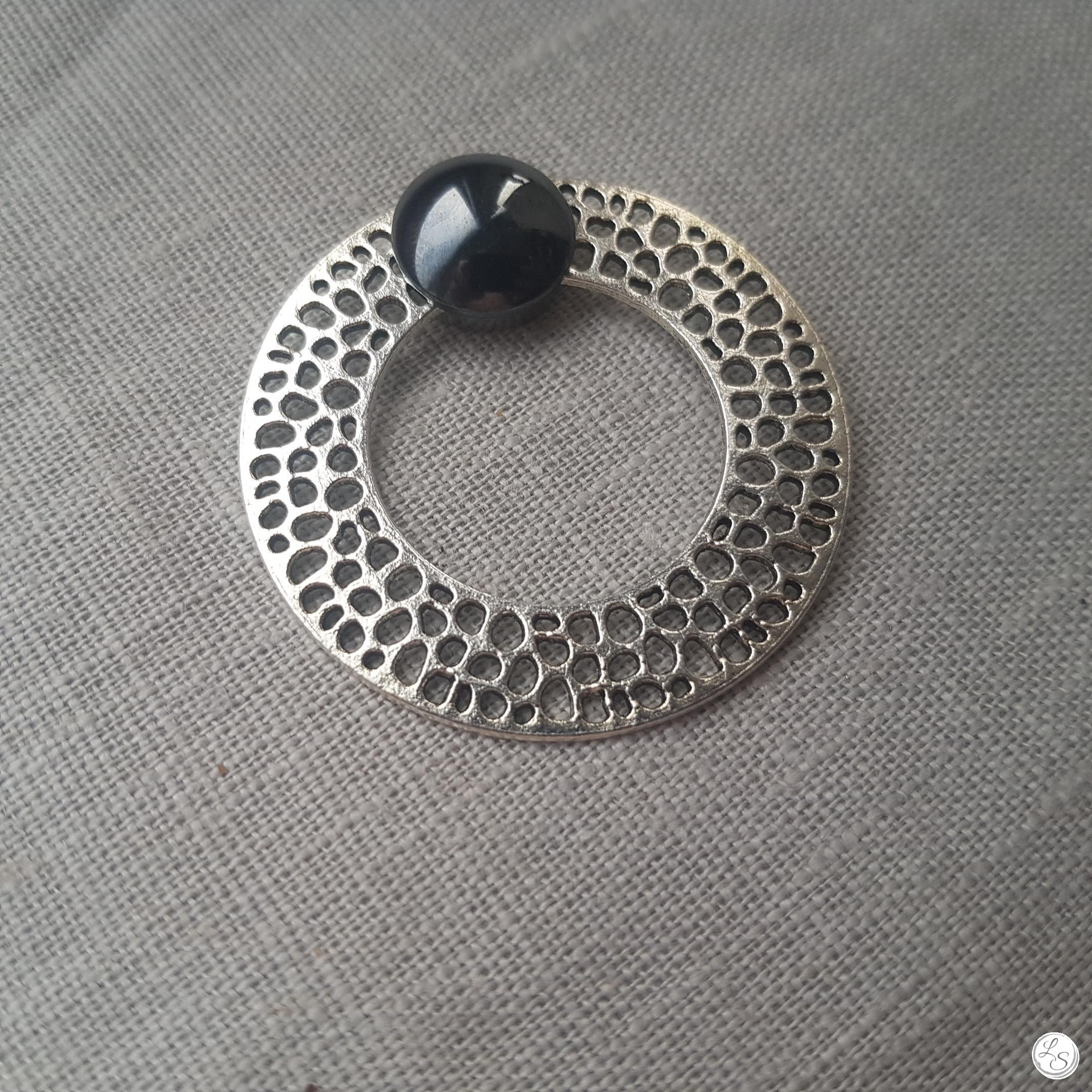 Broche aimantée "Porte lunettes Anneau hématite" – Image 2