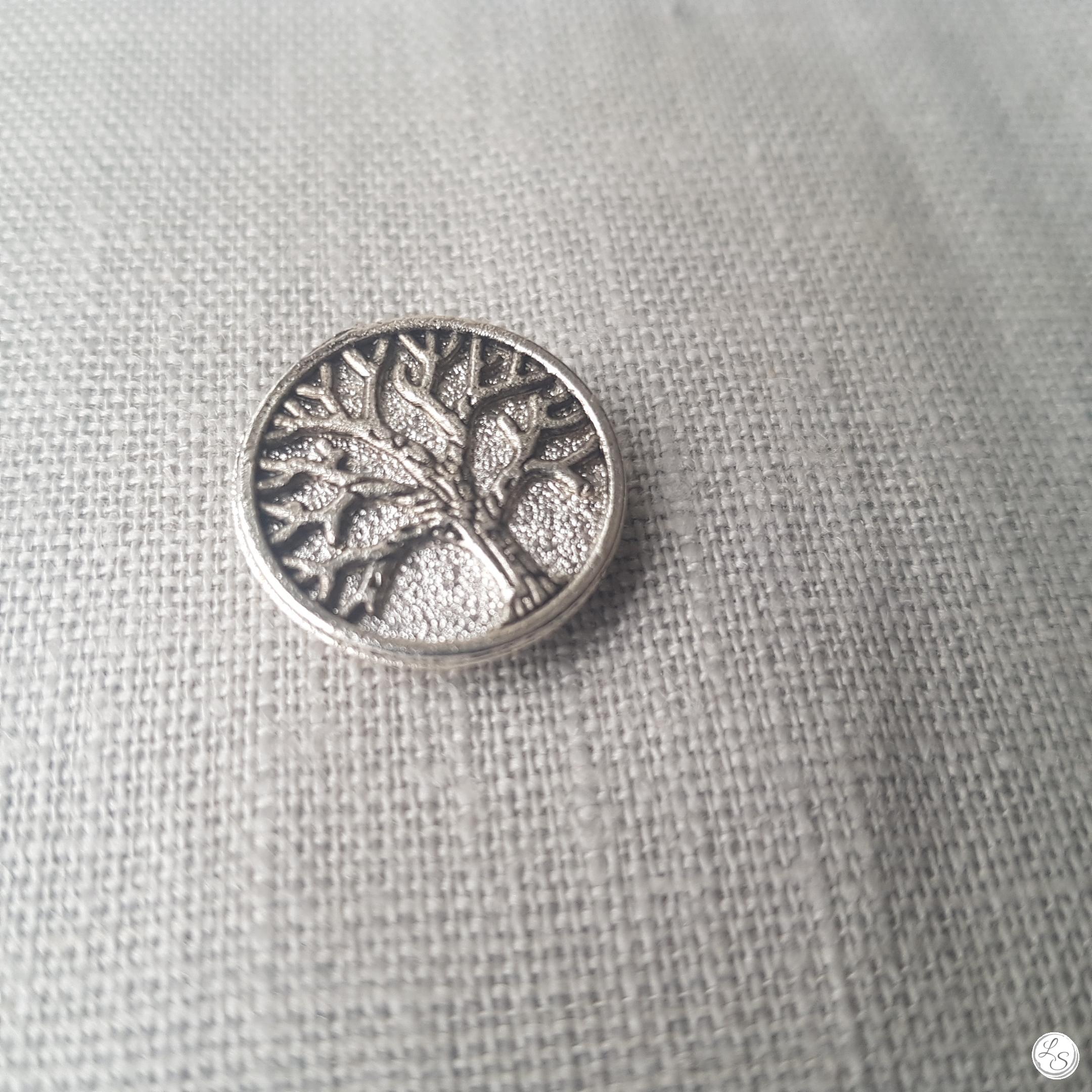 Broche aimantée "Arbre de vie argenté"