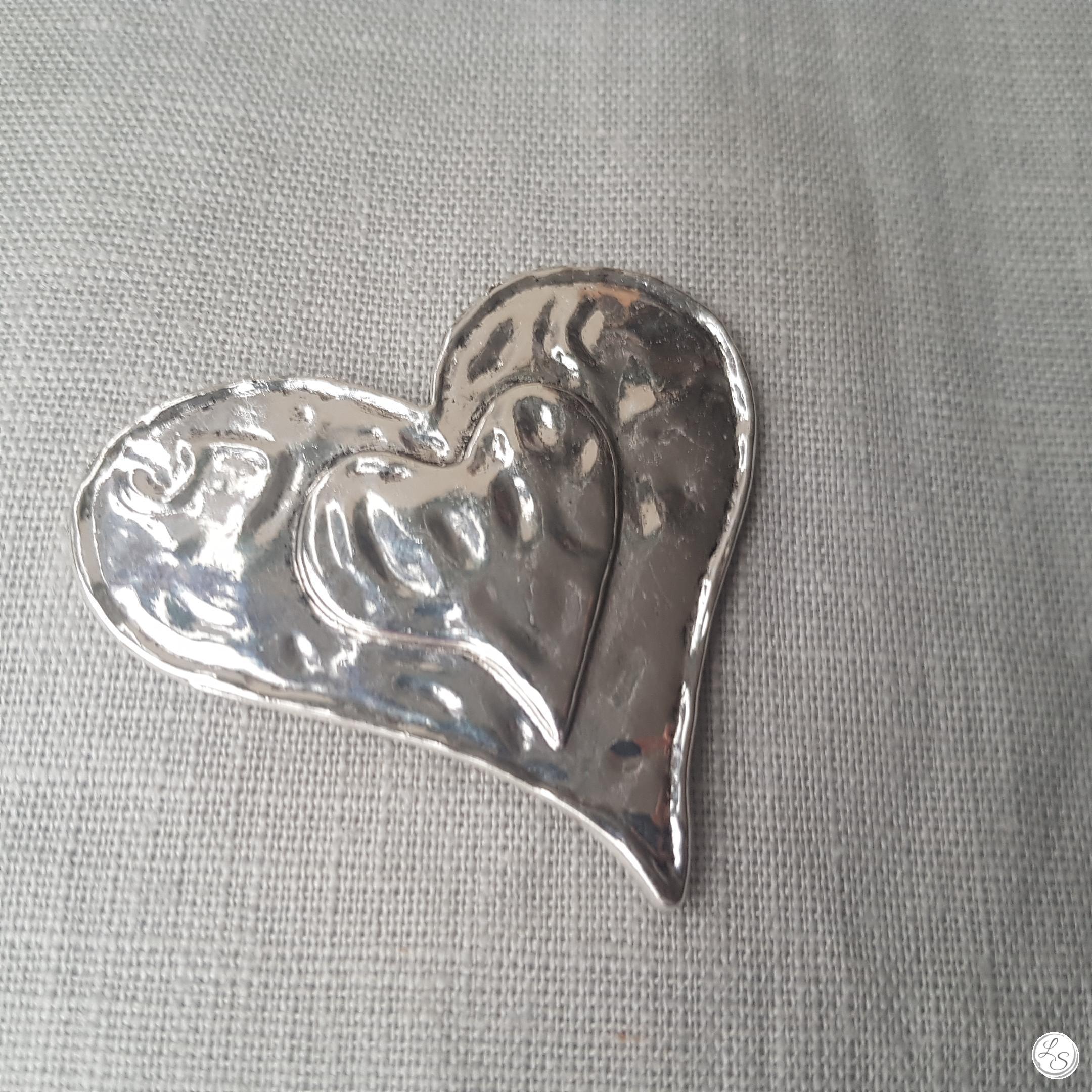 Broche aimantée "double cœur"
