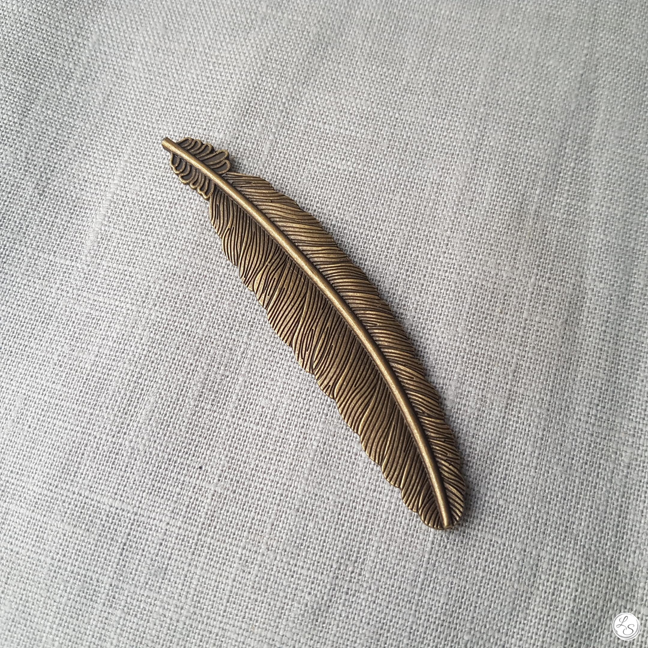 Broche aimantée "Grande plume bronze"