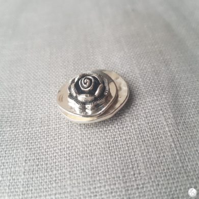 Broche aimantée "Superposition fleur"