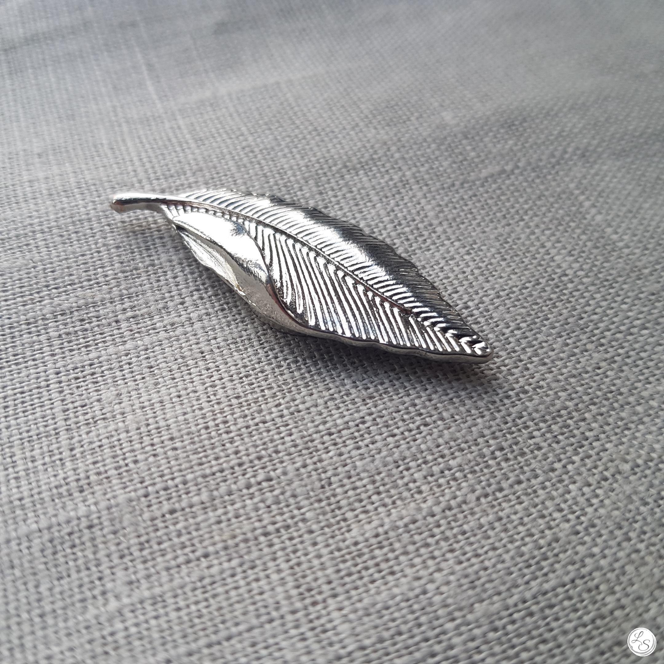 Broche aimantée "Feuille argentée" – Image 2