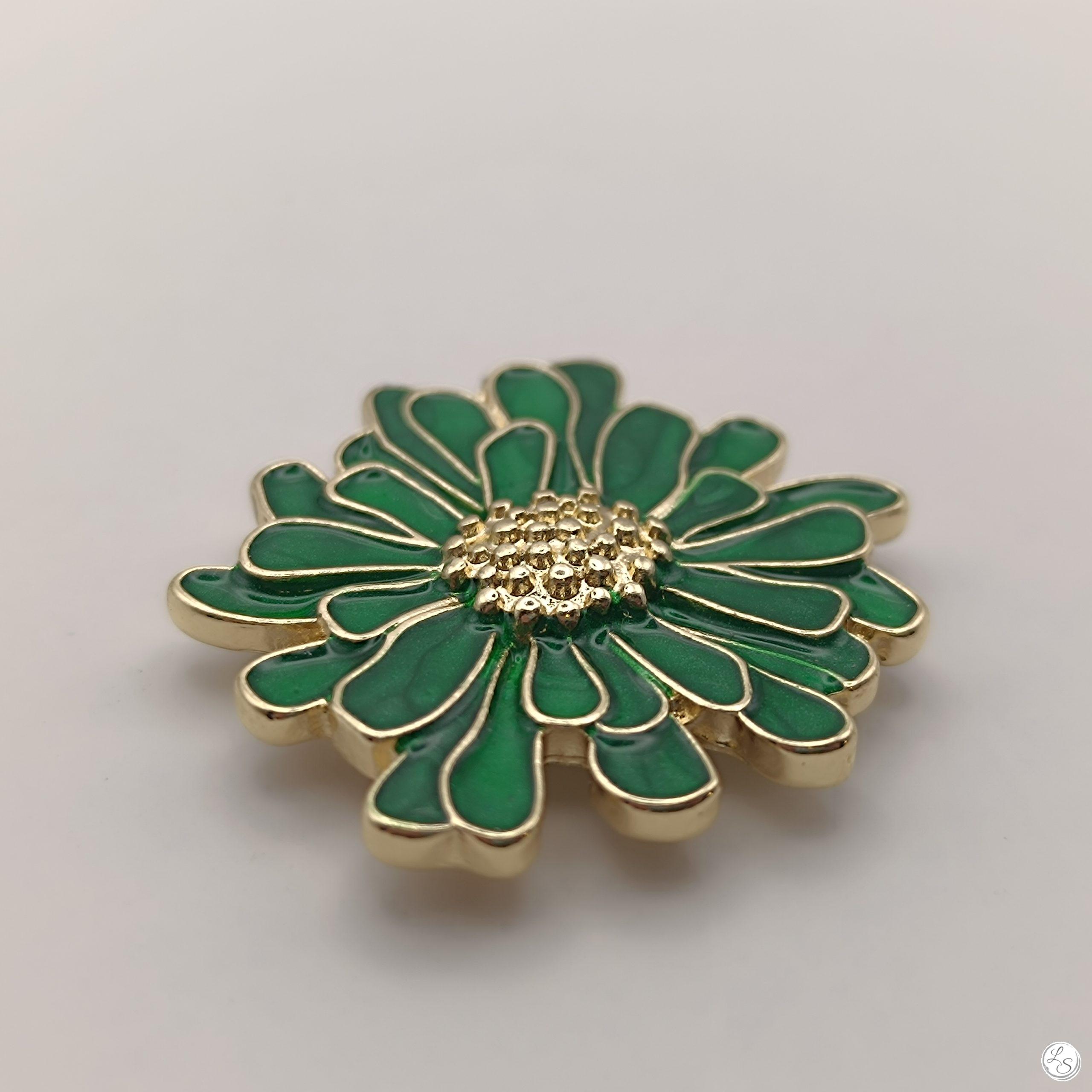 Broche aimantée "Fleur relief émaillée " – Image 9