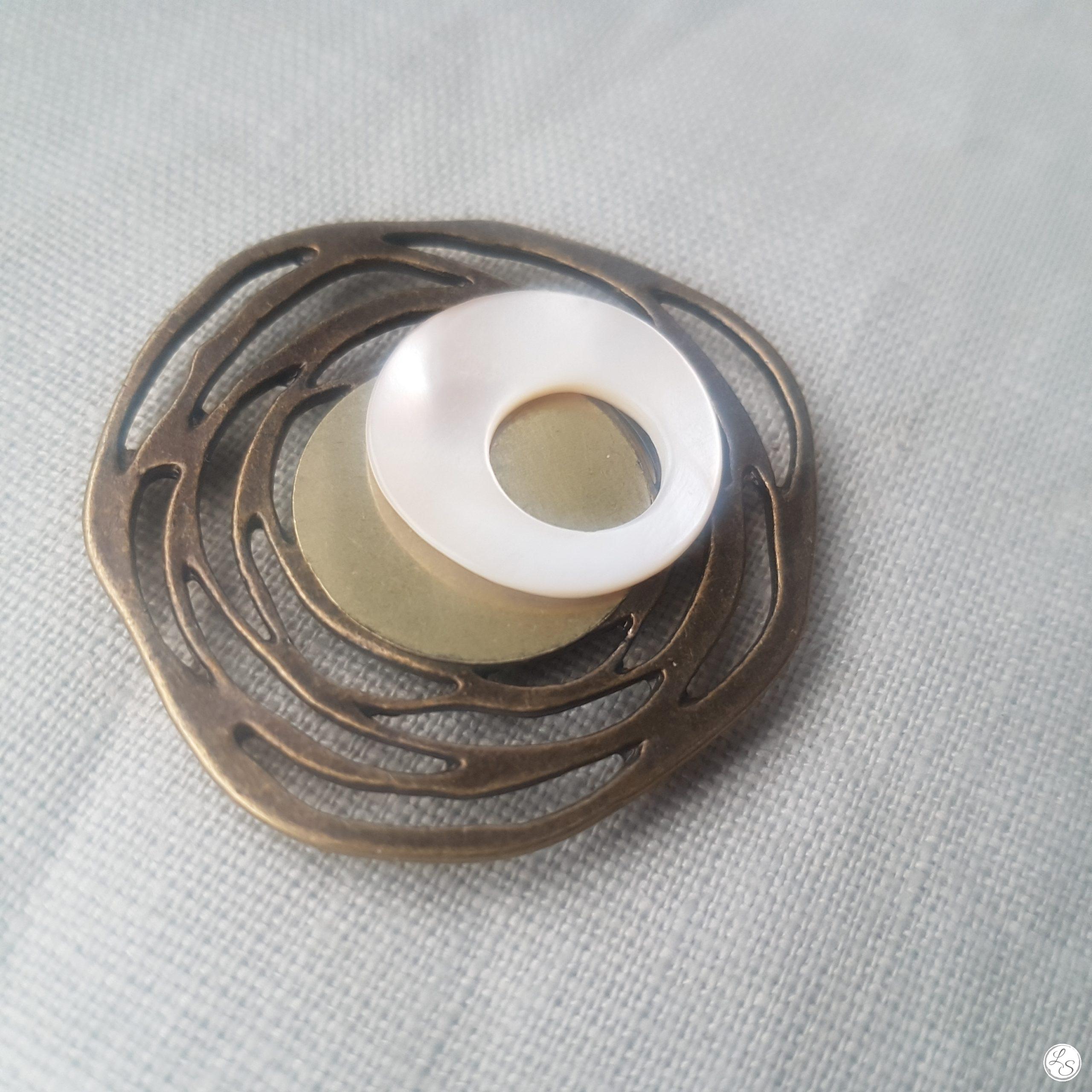 Accroche clés aimanté pour sac "bronze nacre" – Image 2