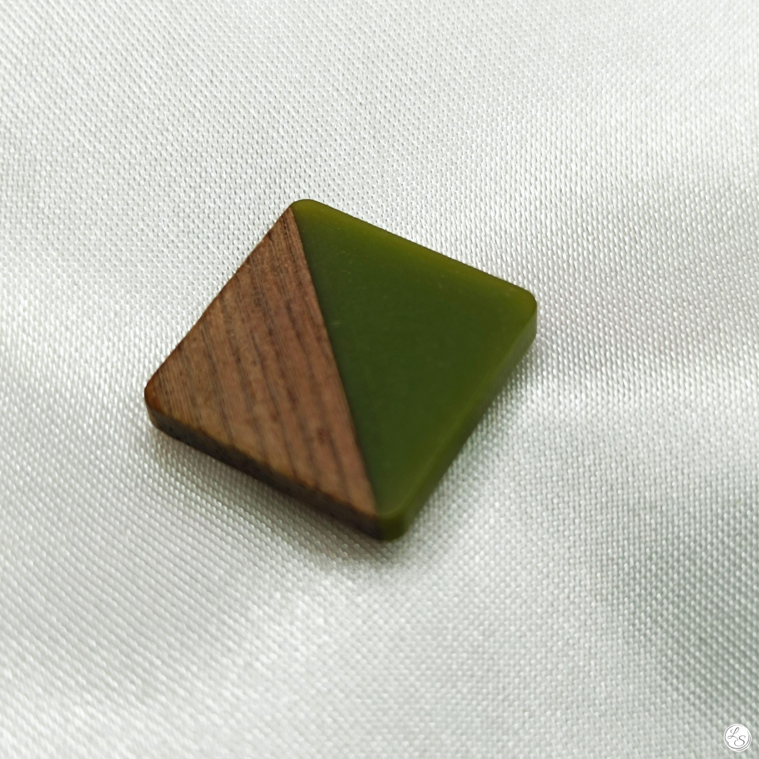 Broche aimantée "Bois carré vert" – Image 2