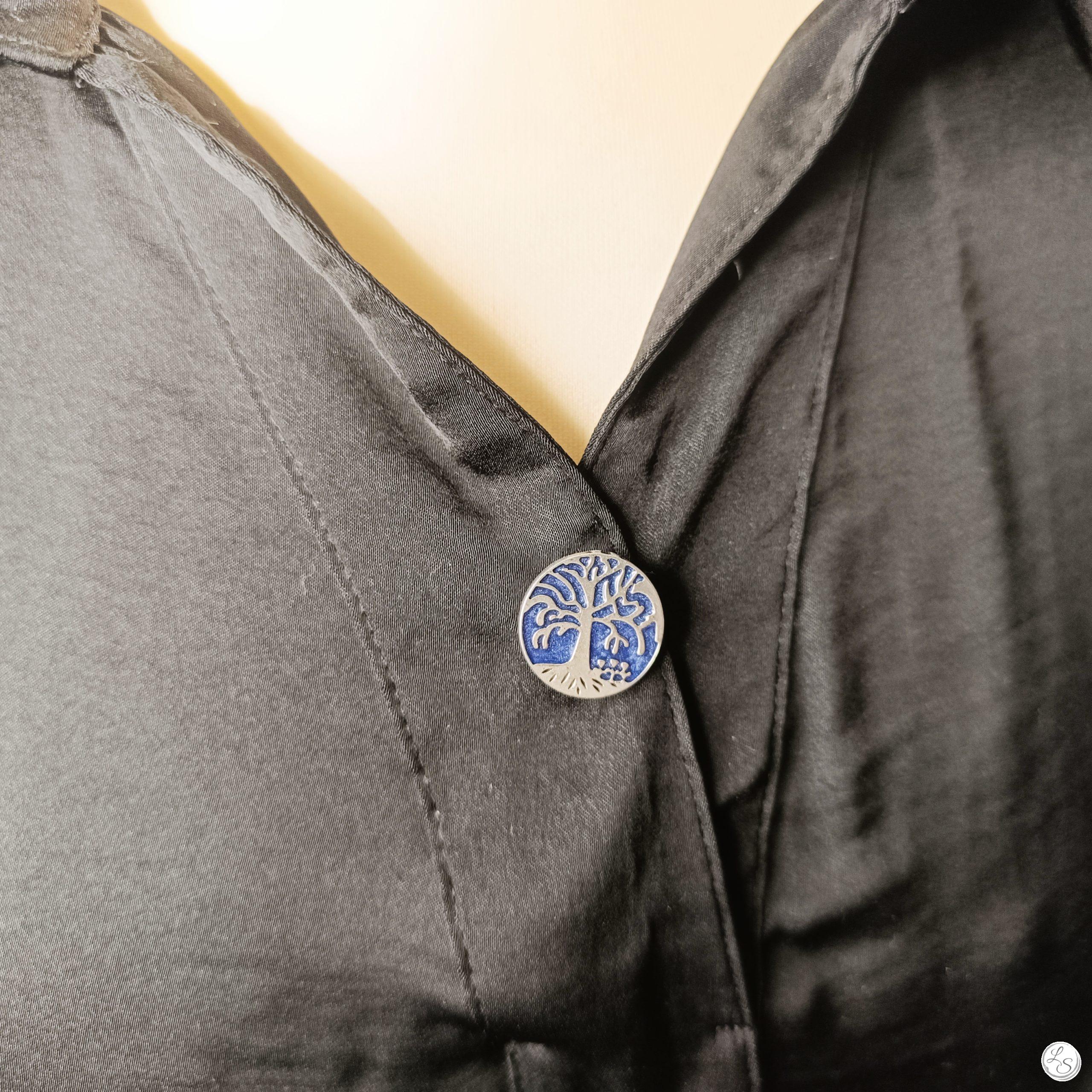 Broche aimantée "Arbre de vie bleu émail" – Image 2