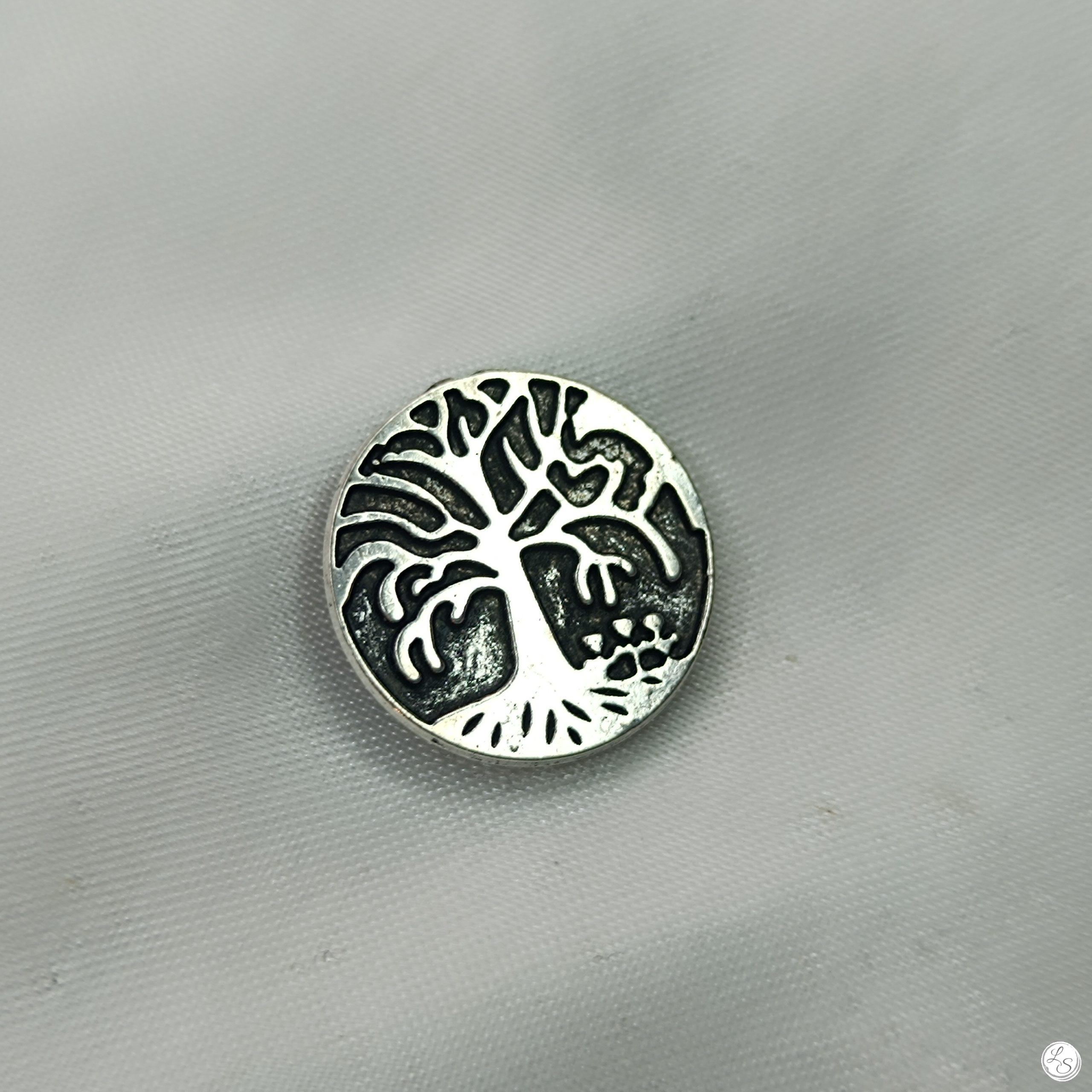 Broche aimantée "Arbre de vie gris émail" – Image 4