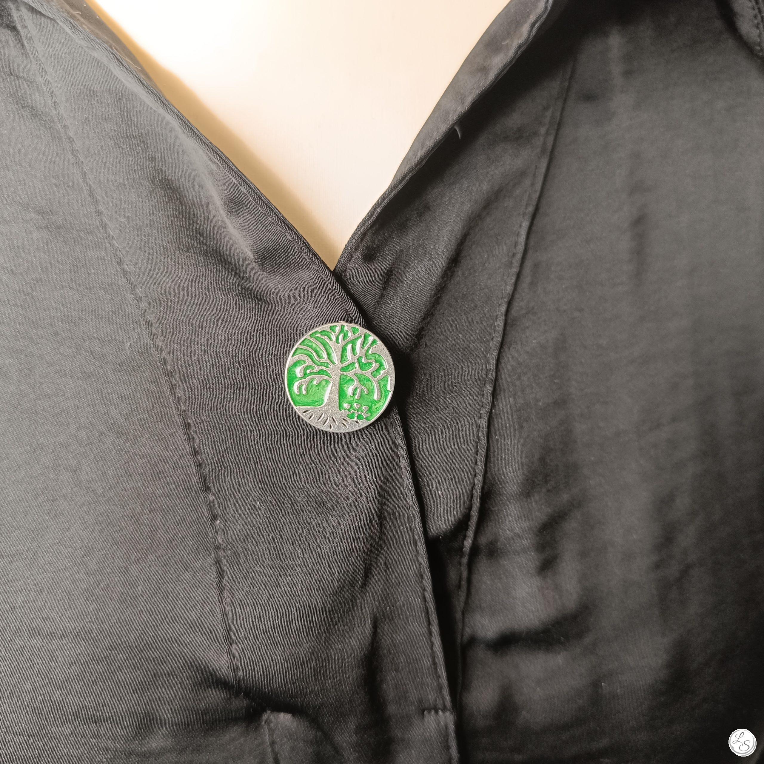 Broche aimantée "Arbre de vie vert émail" – Image 2