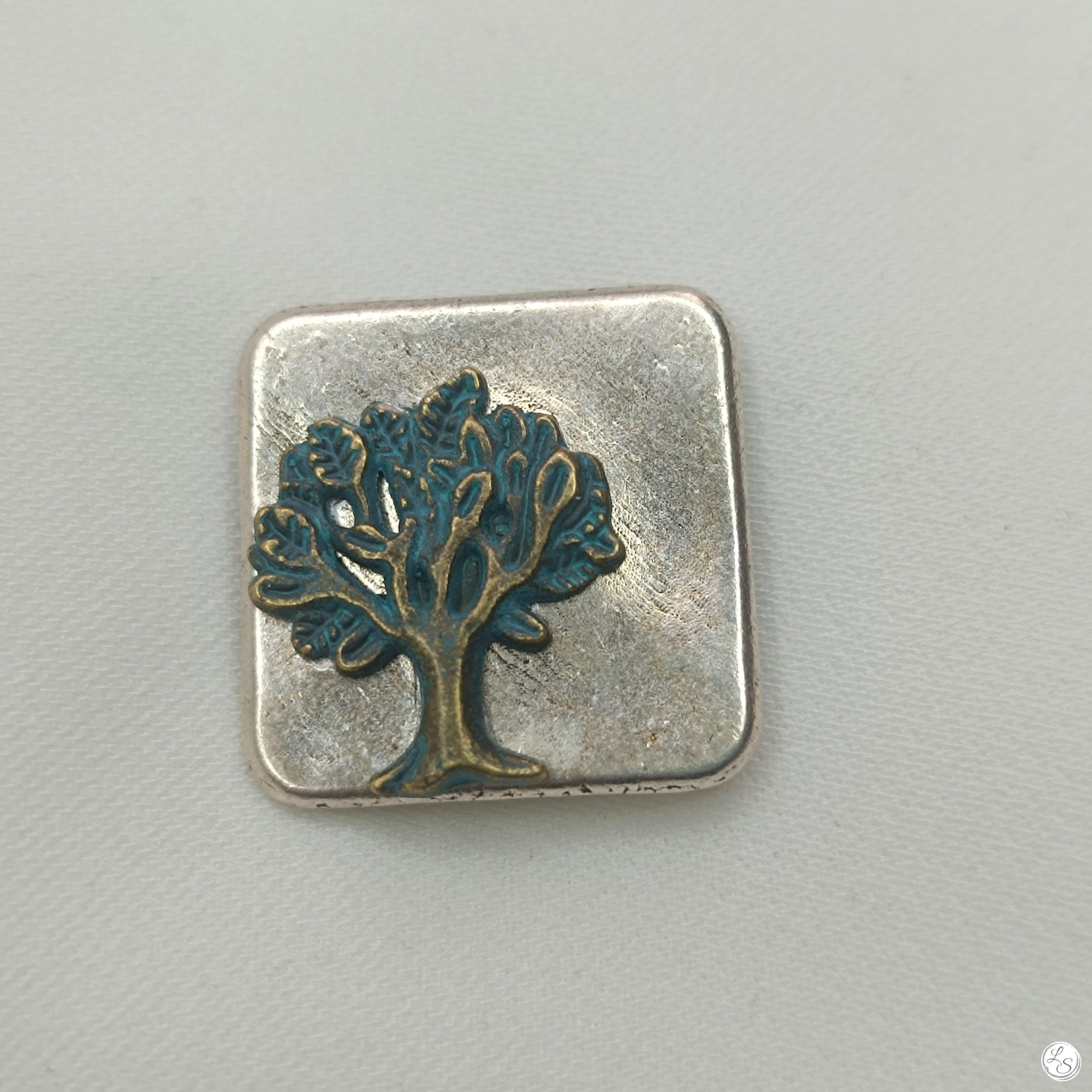 Broche aimantée "Carré argenté arbre de vie bronze patiné"