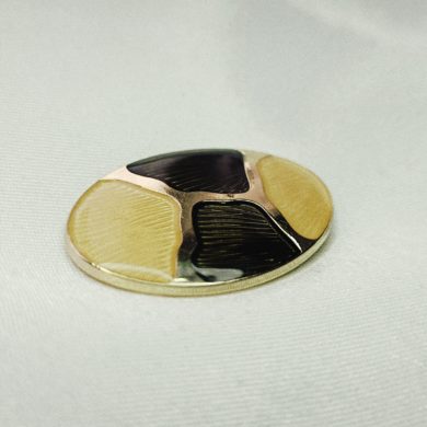 Broche aimantée "Ovale émaillé doré marron "