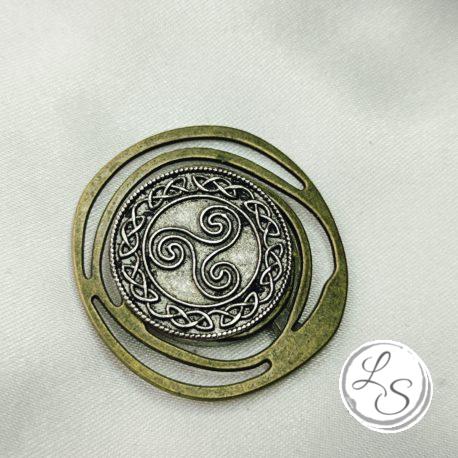 Accroche clés aimanté pour sac "Triskel argenté sur bronze" – Image 2
