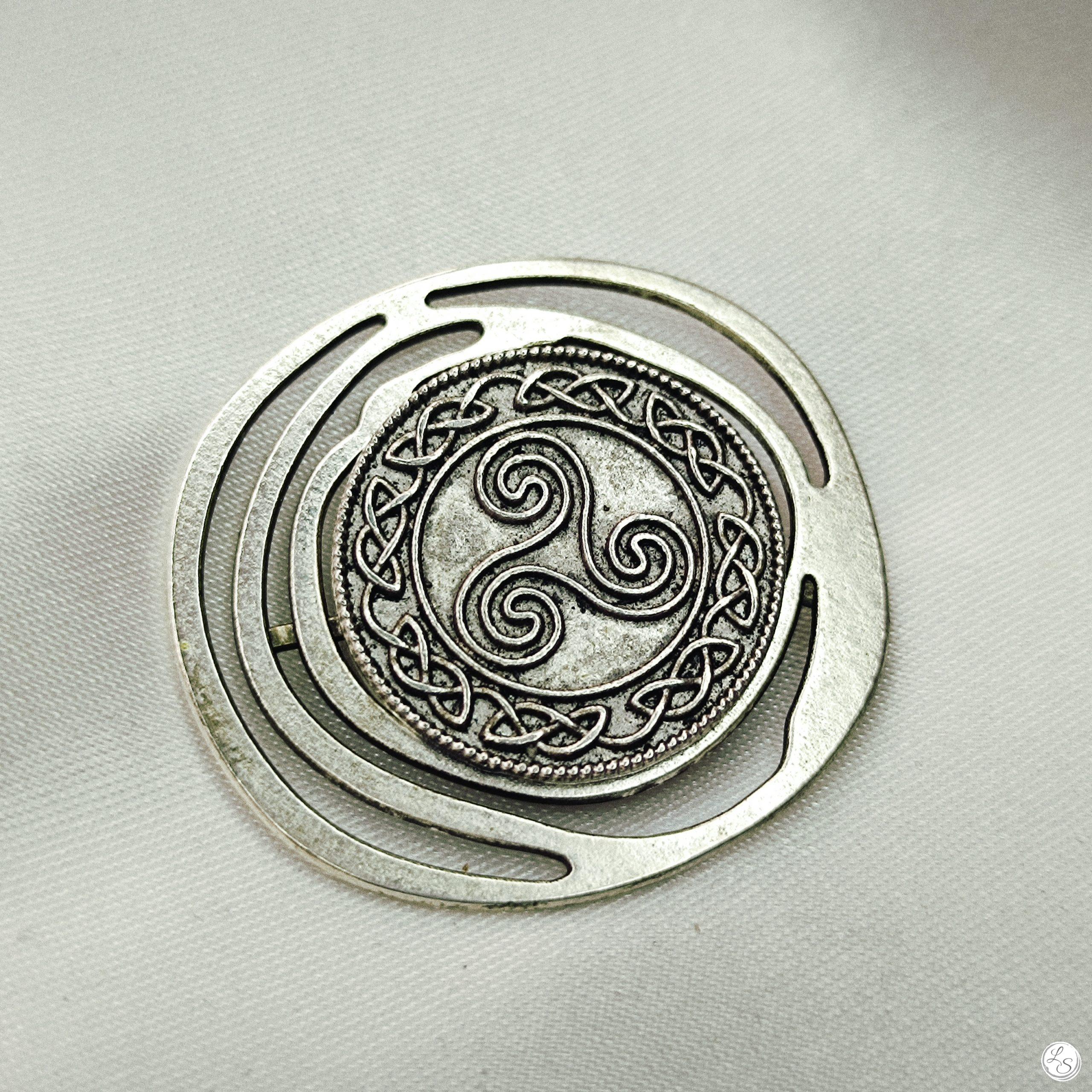 Accroche clés aimanté pour sac "Triskel argenté " – Image 2