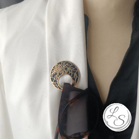 Broche aimantée "Porte lunettes aimantés doré noir fleurs"
