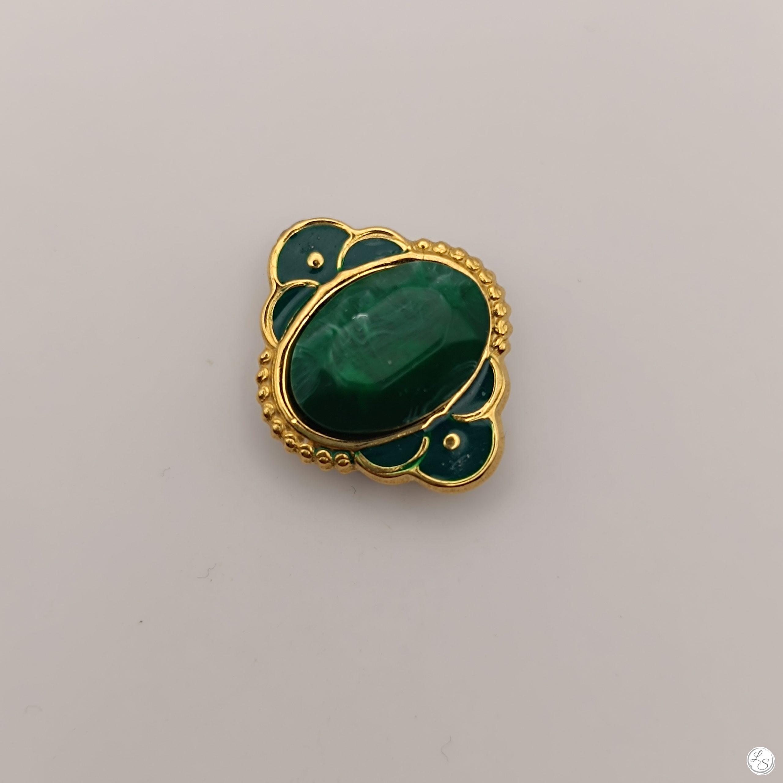 Broche aimantée "Ovale doré vert" – Image 3