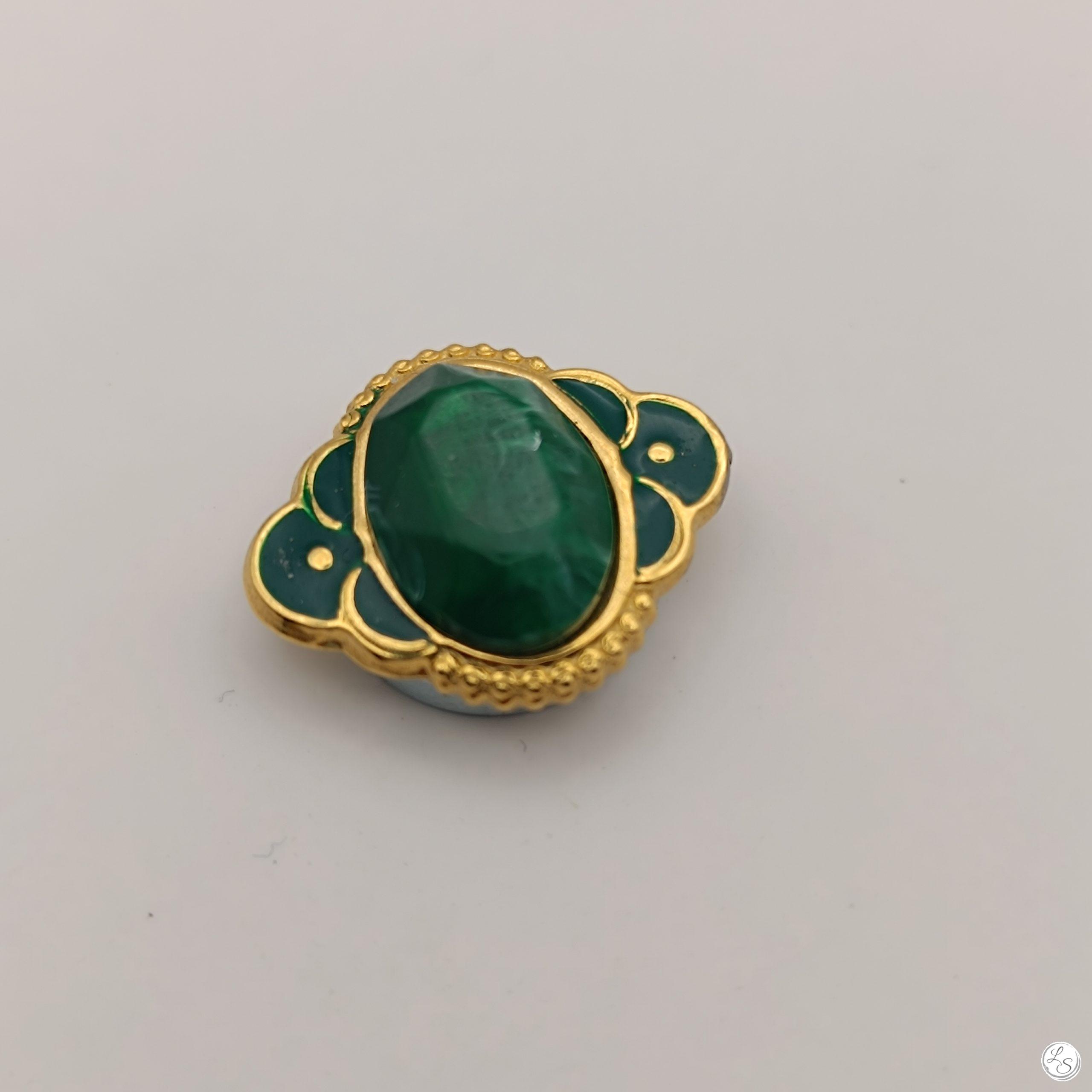 Broche aimantée "Ovale doré vert"
