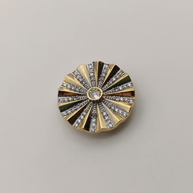 Broche aimantée, sans percer, idéal pour un décolleté, doré et strass