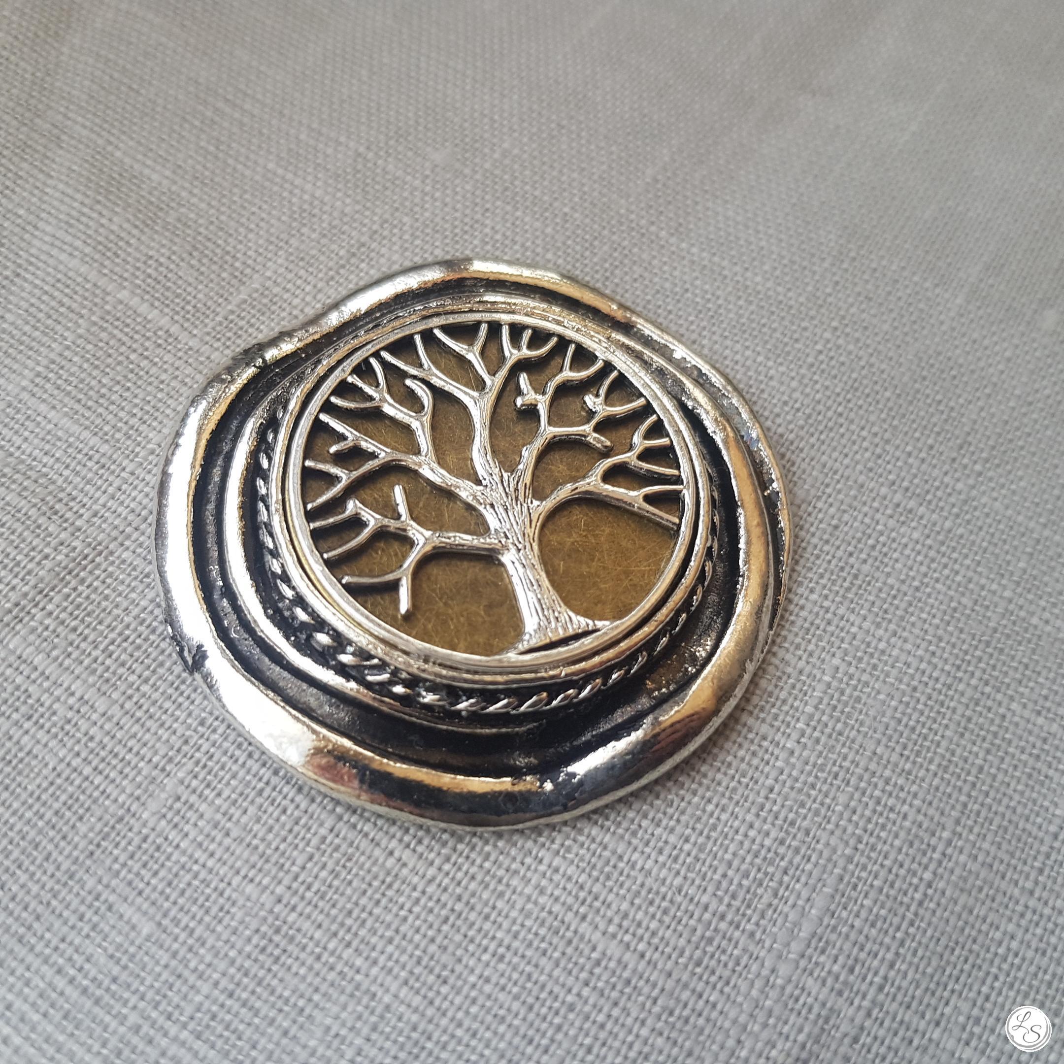 Broche aimantée "Arbre de vie sur bronze argenté vintage" – Image 3