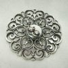 Broche aimantée "Médaillon ajouré cœur chat" – Image 4