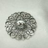 Broche aimantée "Médaillon ajouré cœur chat" – Image 3