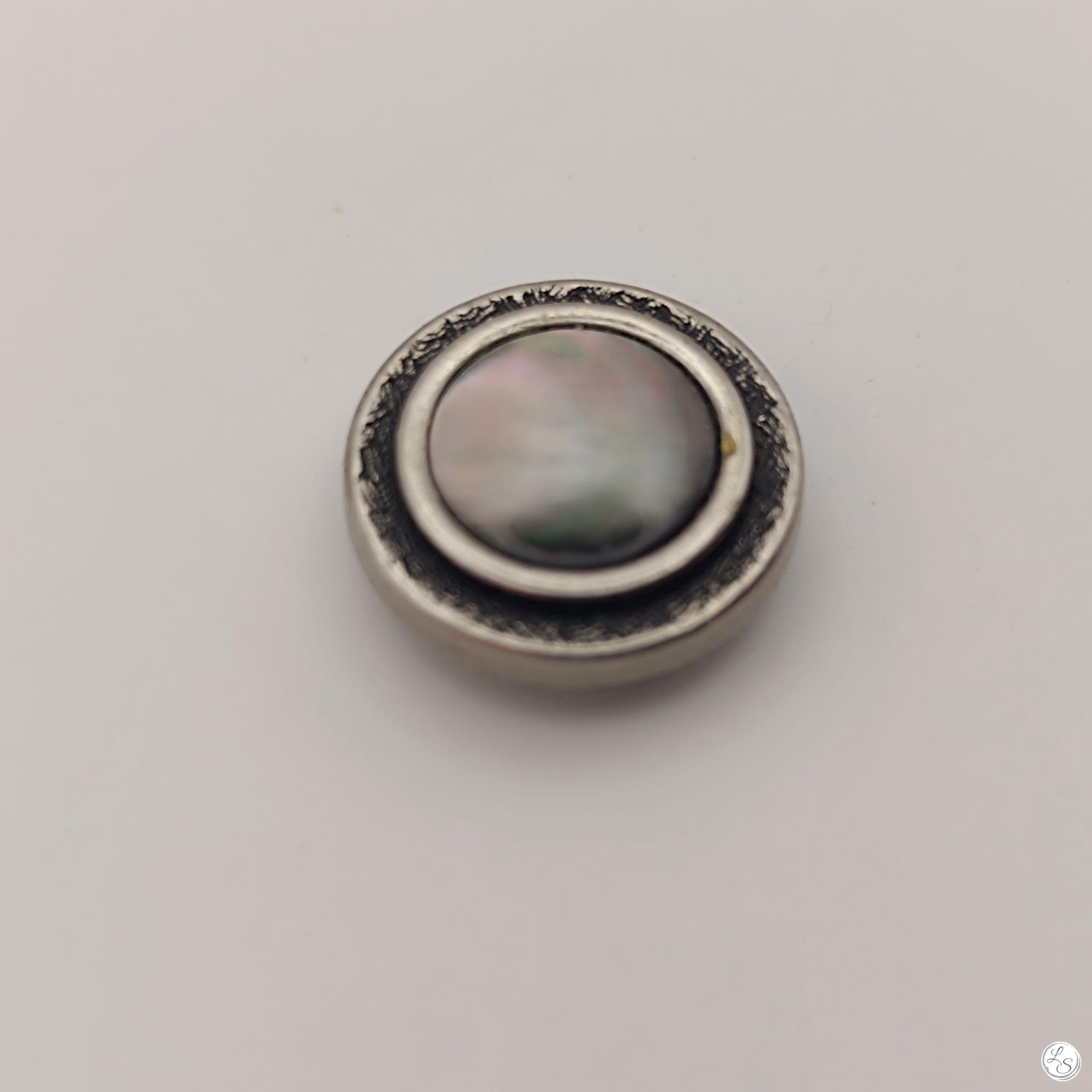 BROCHE AIMANTÉE CRÉATION UNIQUE "Cabochon nacre" – Image 2