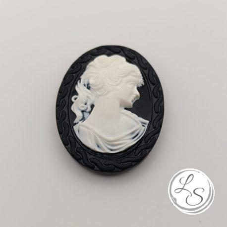Broche aimantée "Camé noir et blanc" – Image 2