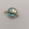Broche aimantée "Chat doré sur fond bleu"