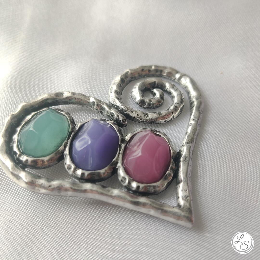 Broche aimantée "Cœur multicolore" Création artisanale