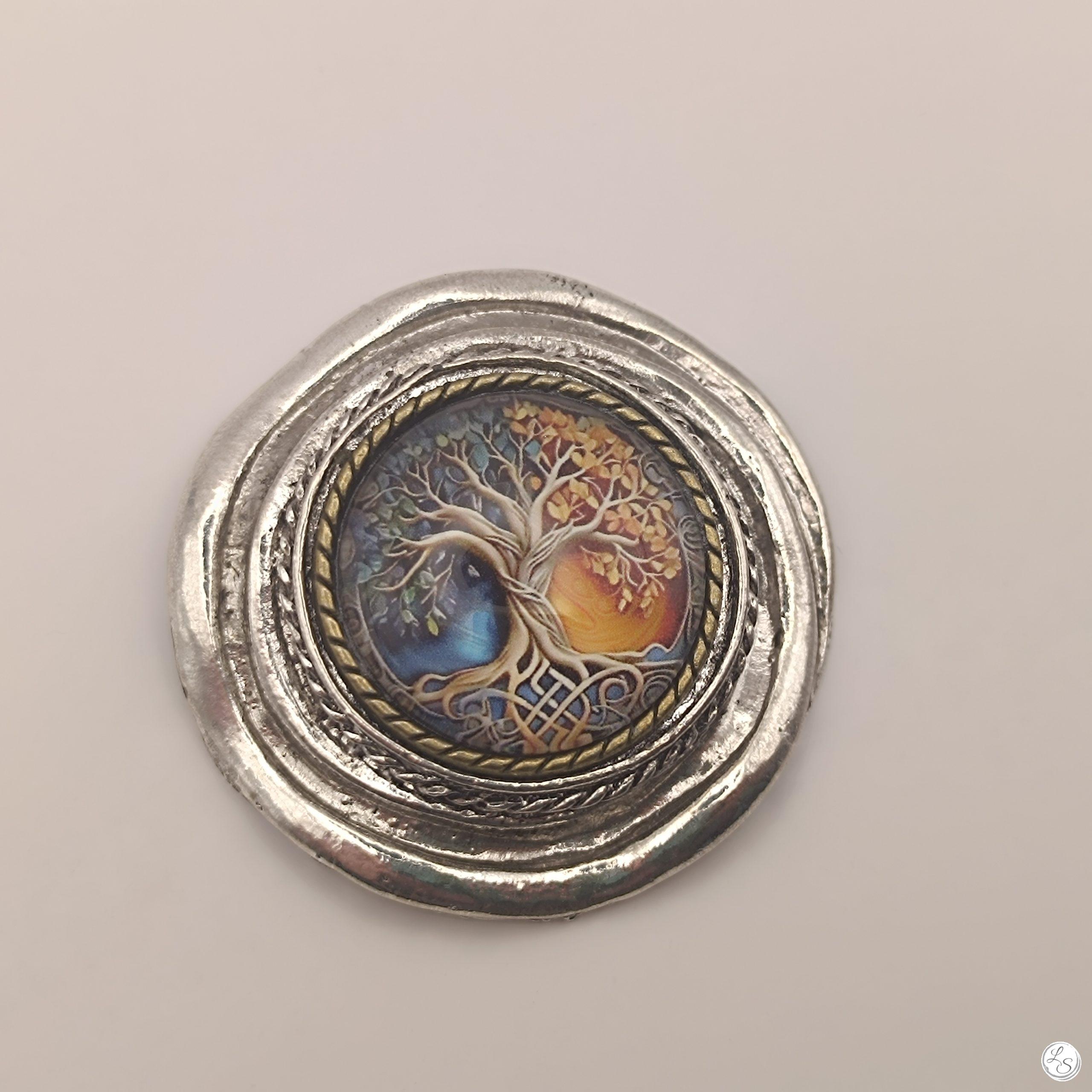 bijou broche aimantée médaillon vintage arbre de vie cabochon création unique