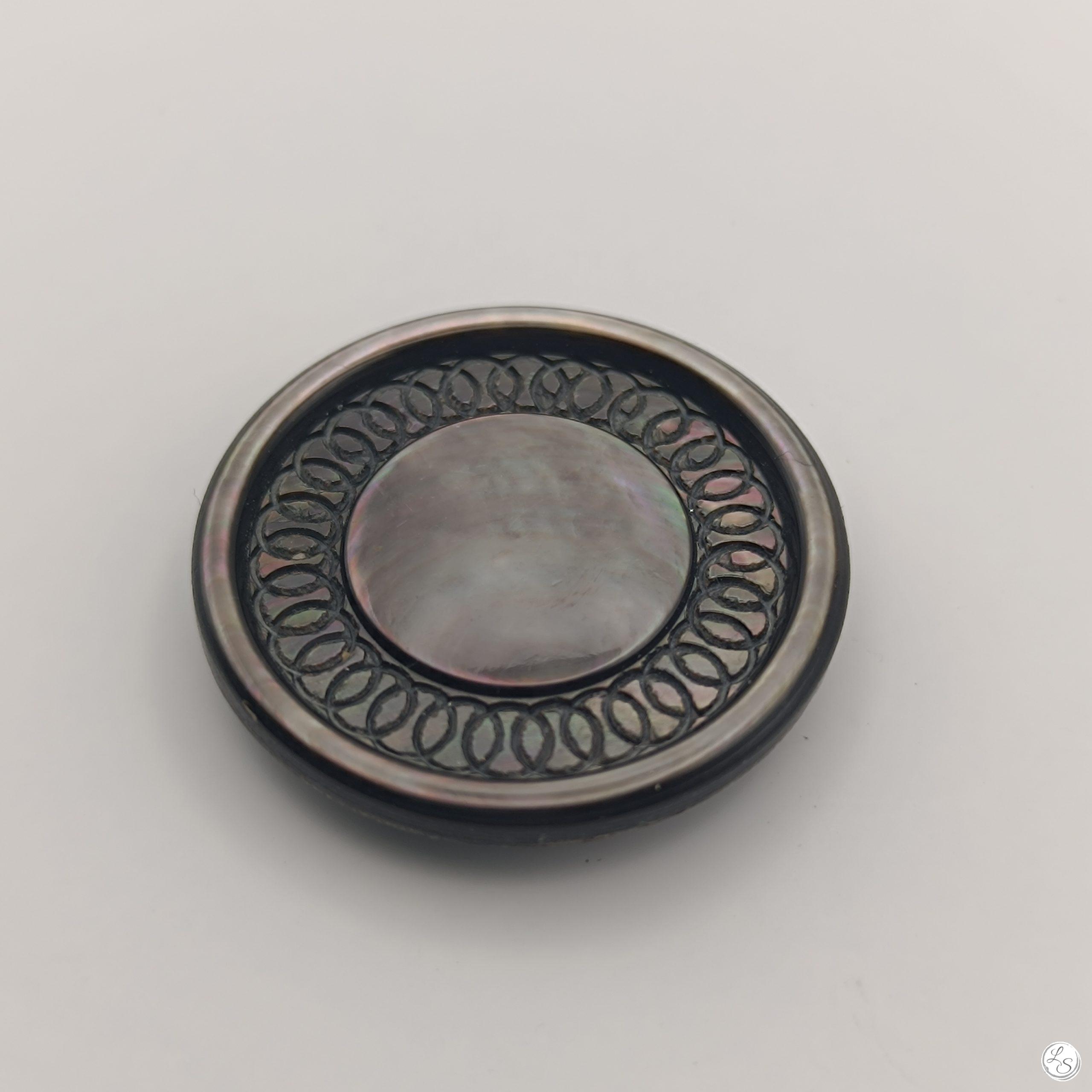 BROCHE AIMANTÉE CRÉATION UNIQUE "Nacre ancienne rosace" – Image 4