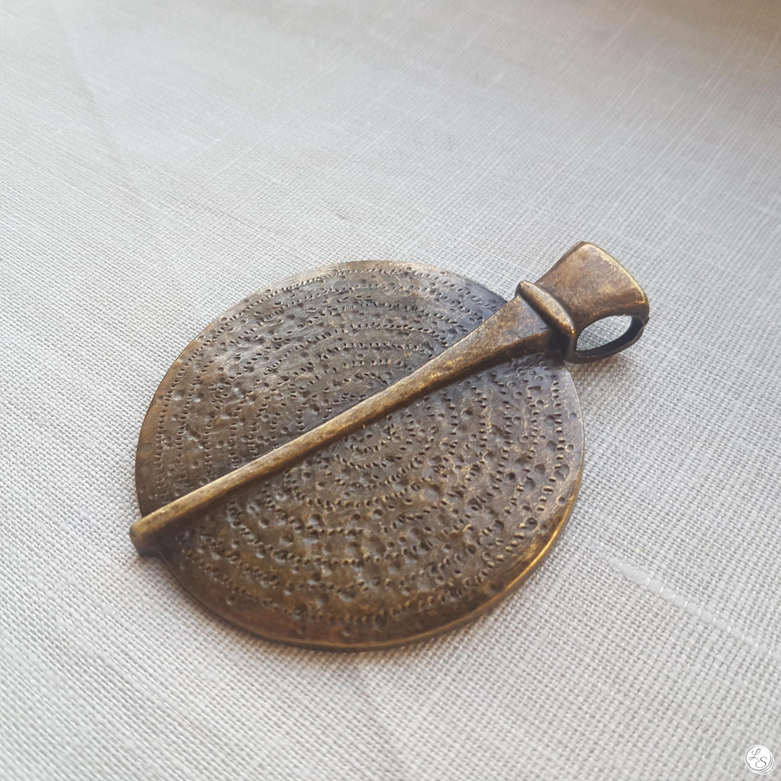 Broche aimantée "Grande Fibule bronze" – Image 3