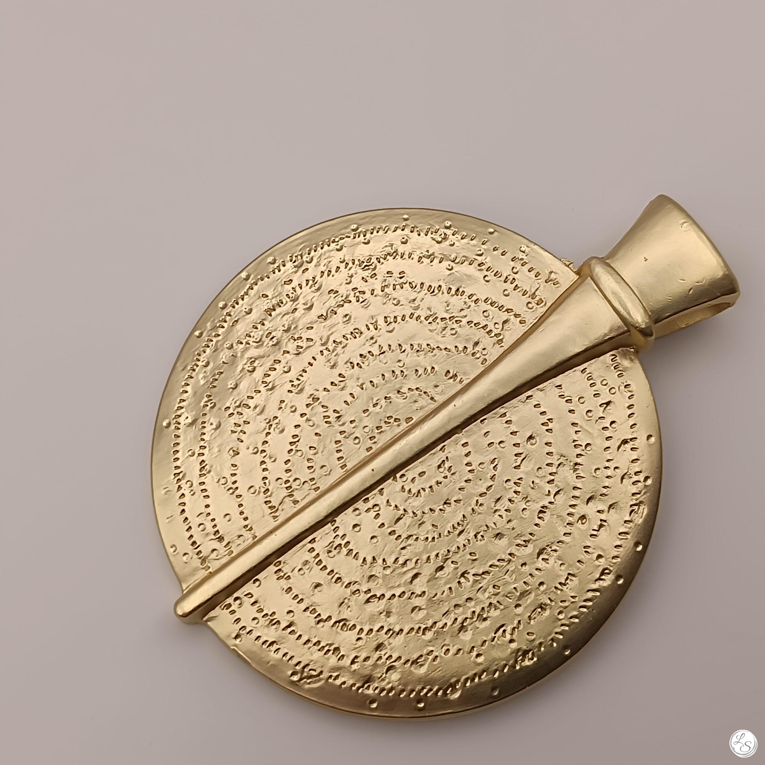 Broche aimantée "Grande Fibule dorée" – Image 3