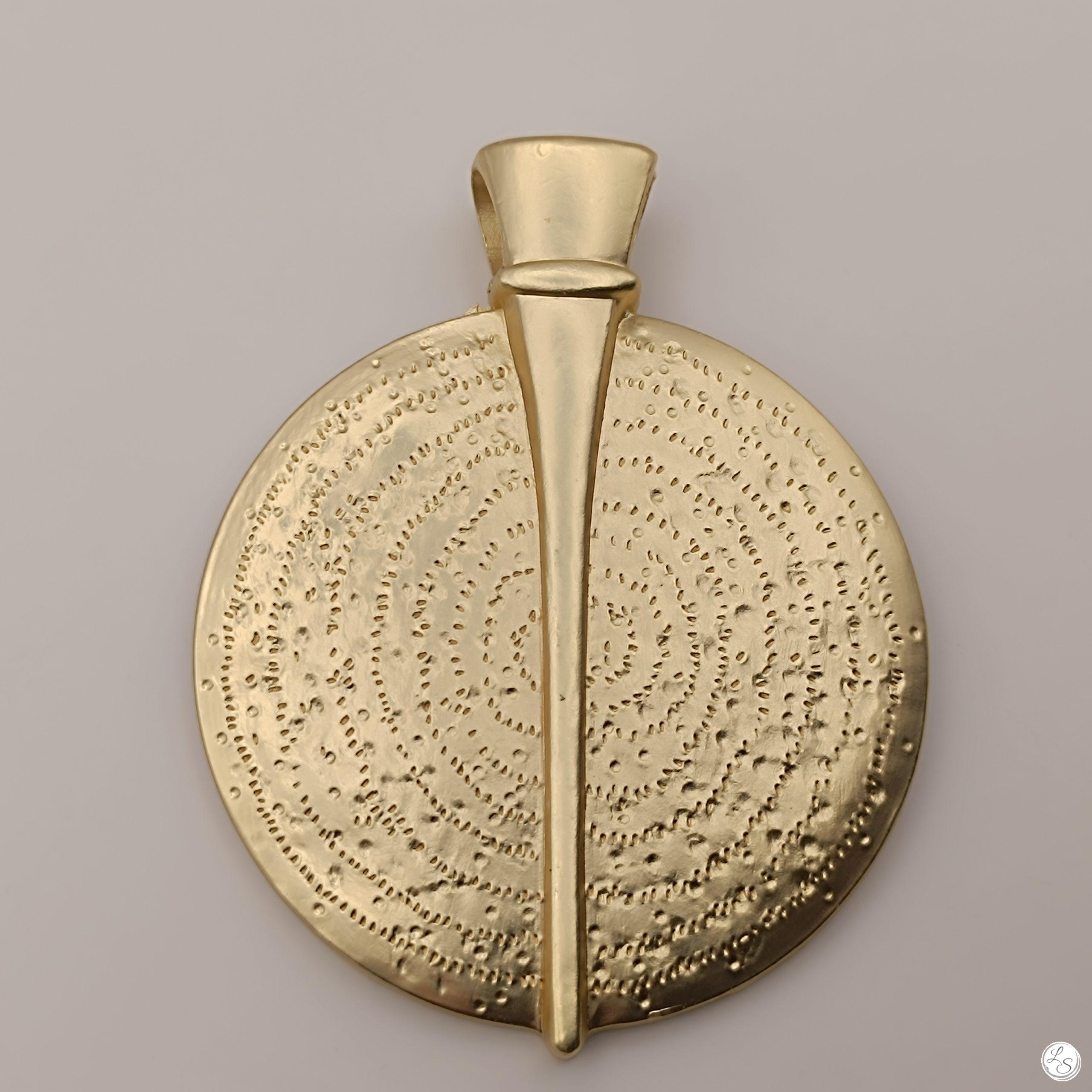 Broche aimantée "Grande Fibule dorée" – Image 4