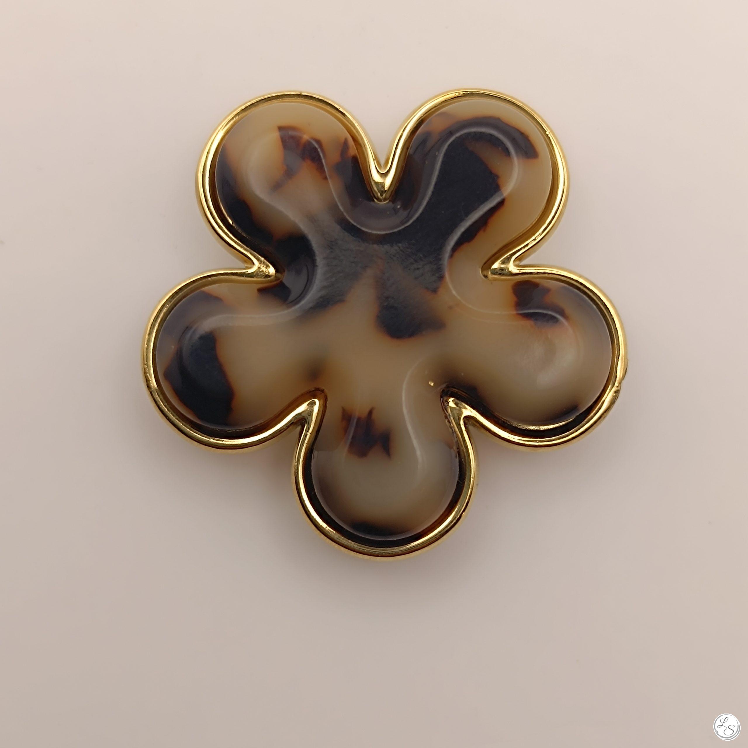 Broche aimantée "Fleur Léopard" – Image 2