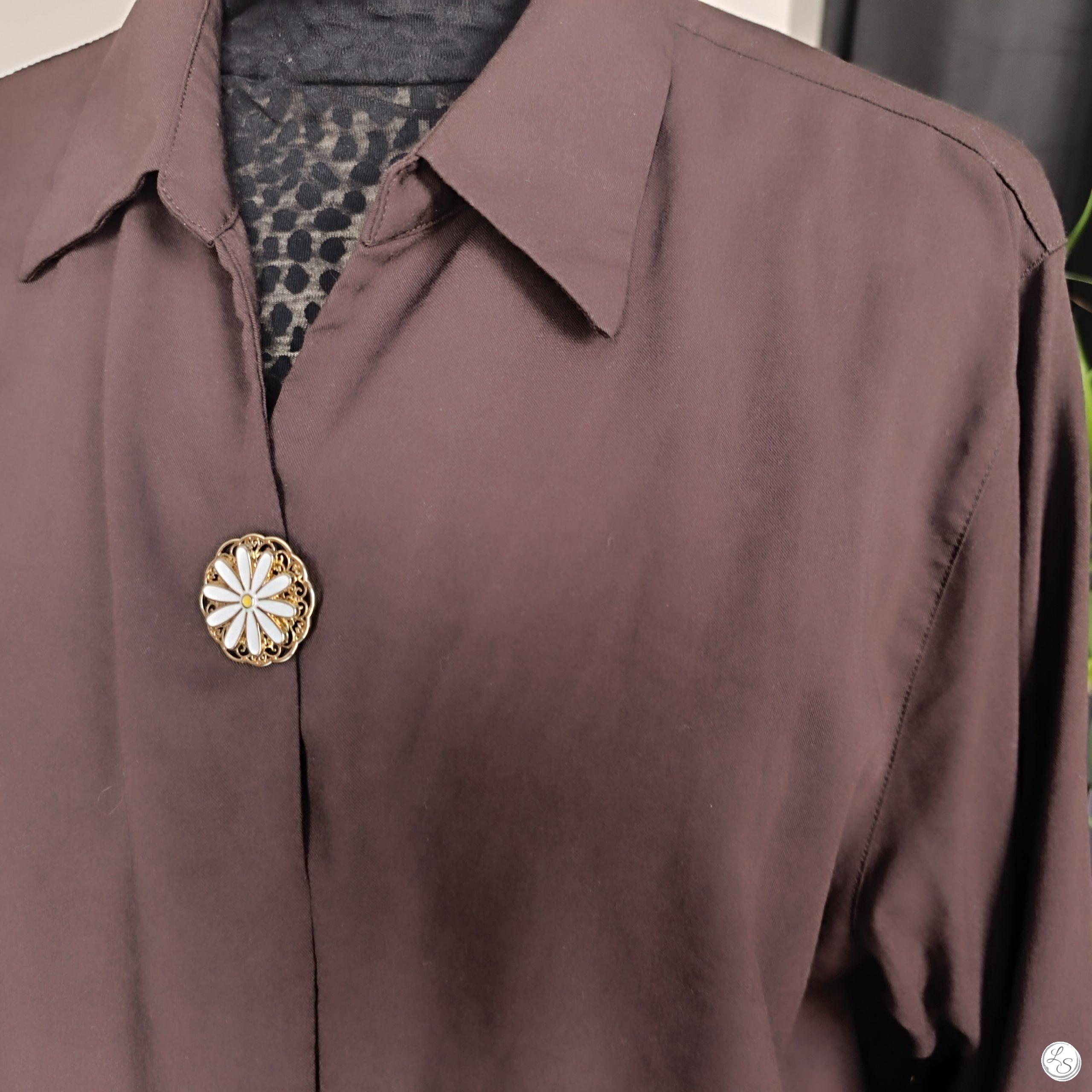 Broche aimantée "Marguerite dorée" – Image 2