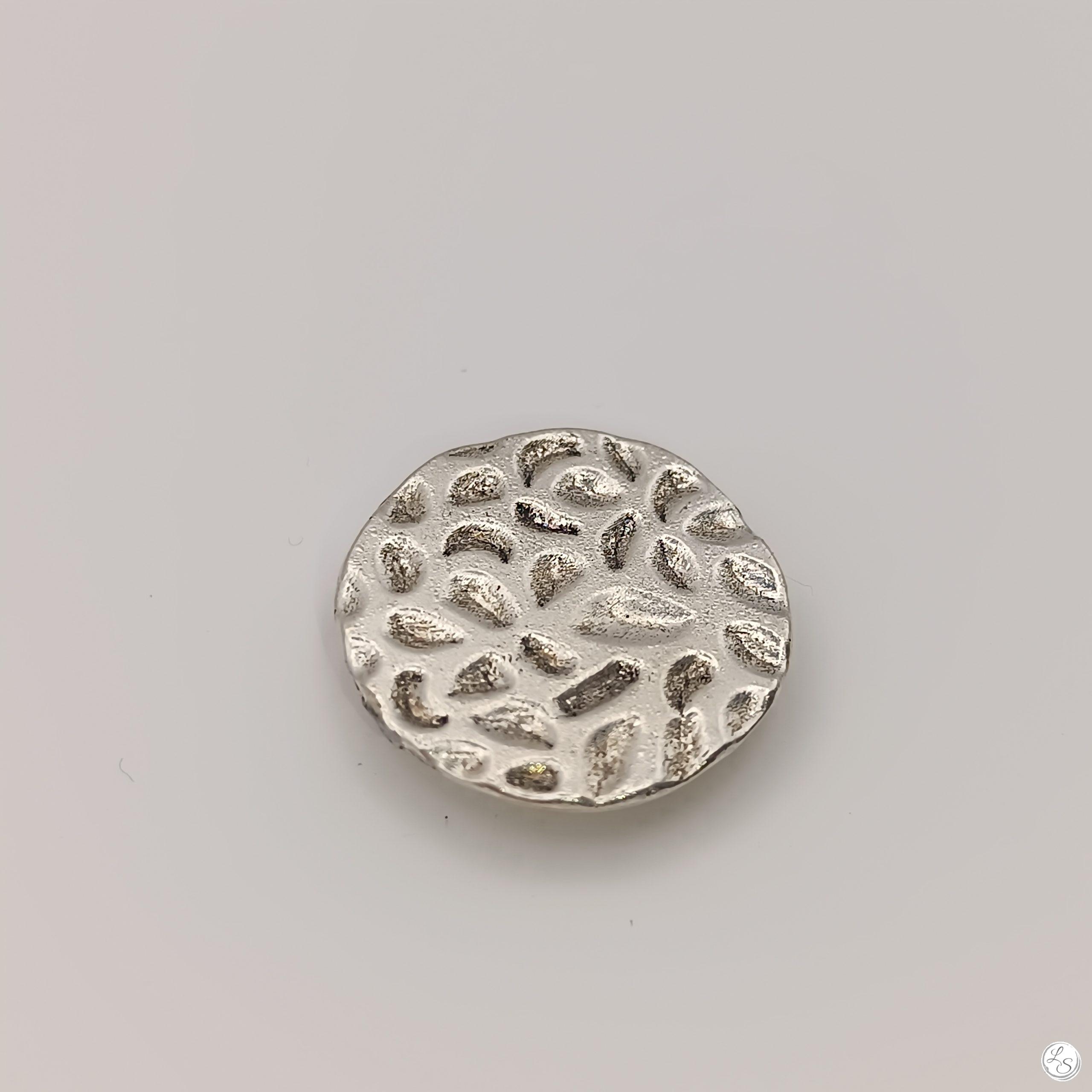 Broche aimantée "Argenté martelé" – Image 2