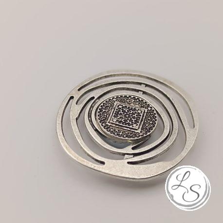 Broche aimantée "Spirale argentée celtique" – Image 2