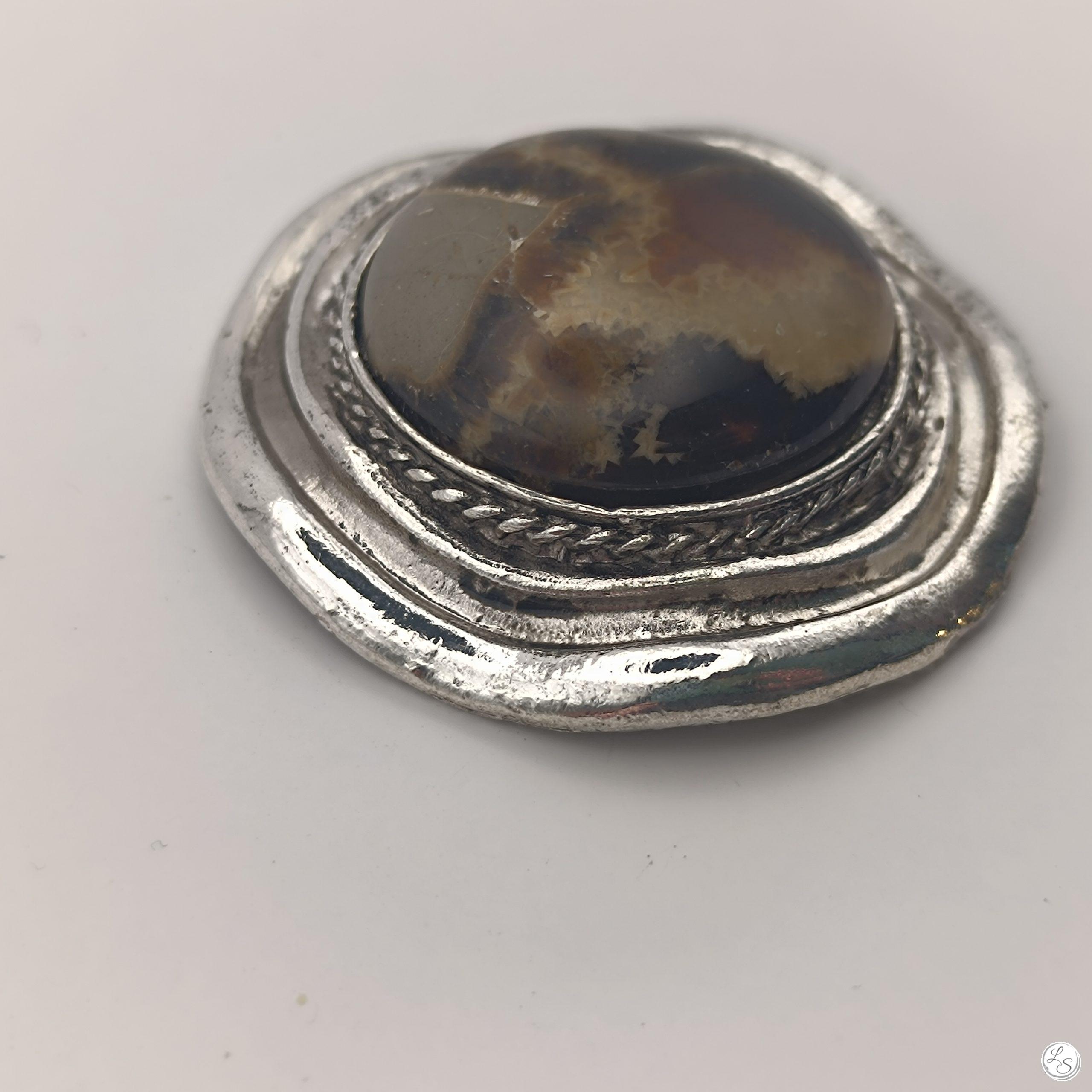 bijou broche septaria de madagascar creation unique pierre naturelle