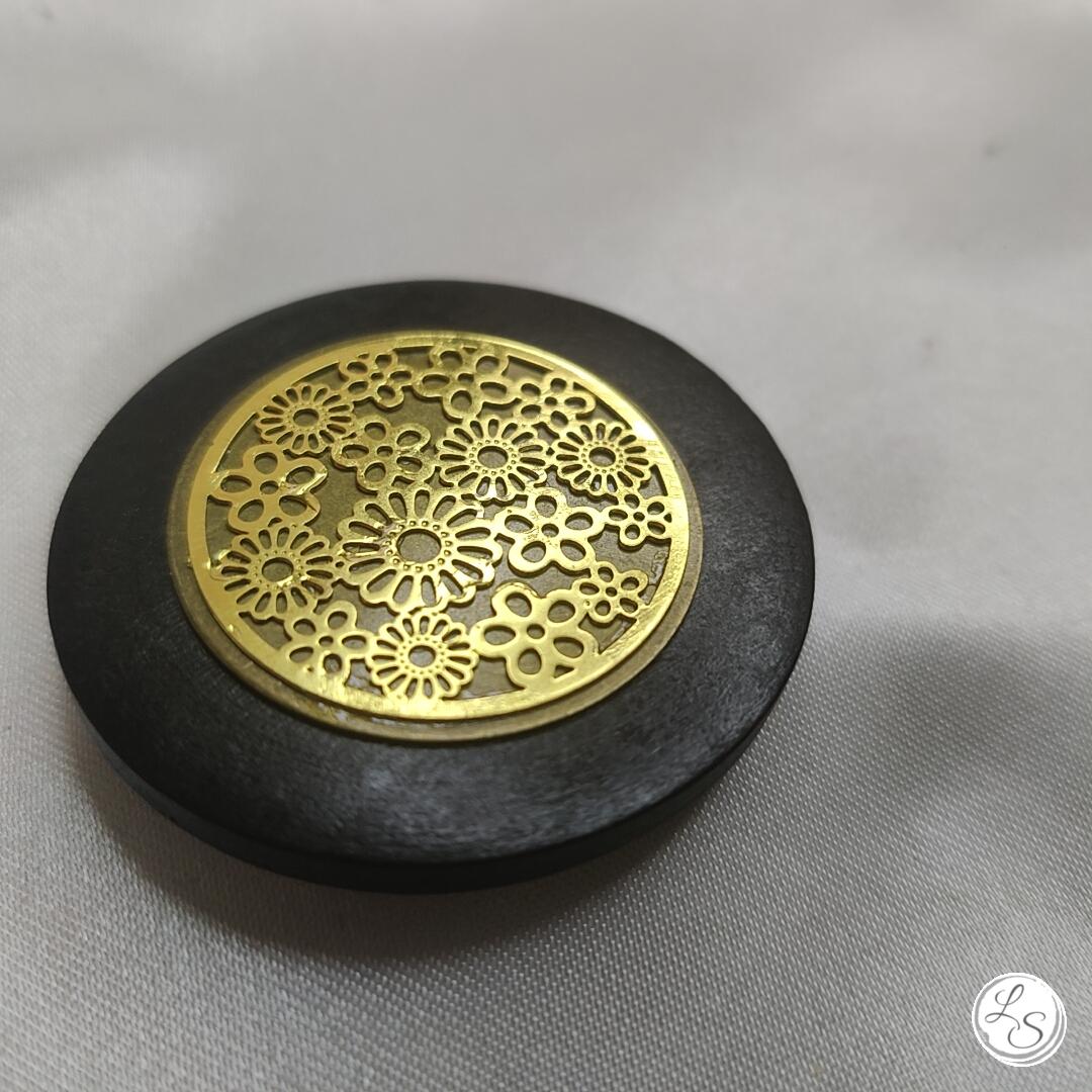 Accroche clés aimanté pour sac "Fleurs bois" – Image 3