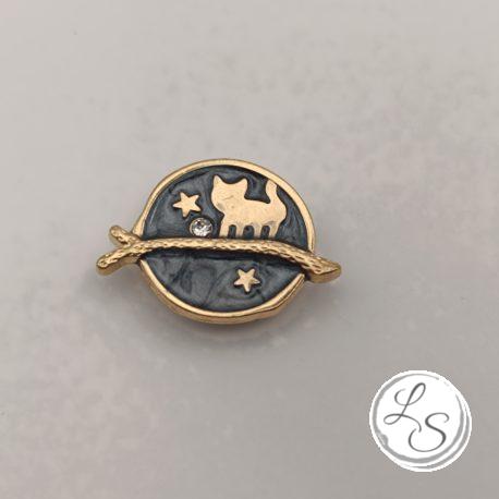 Broche aimantée "Chat doré sur fond noir émaillé"