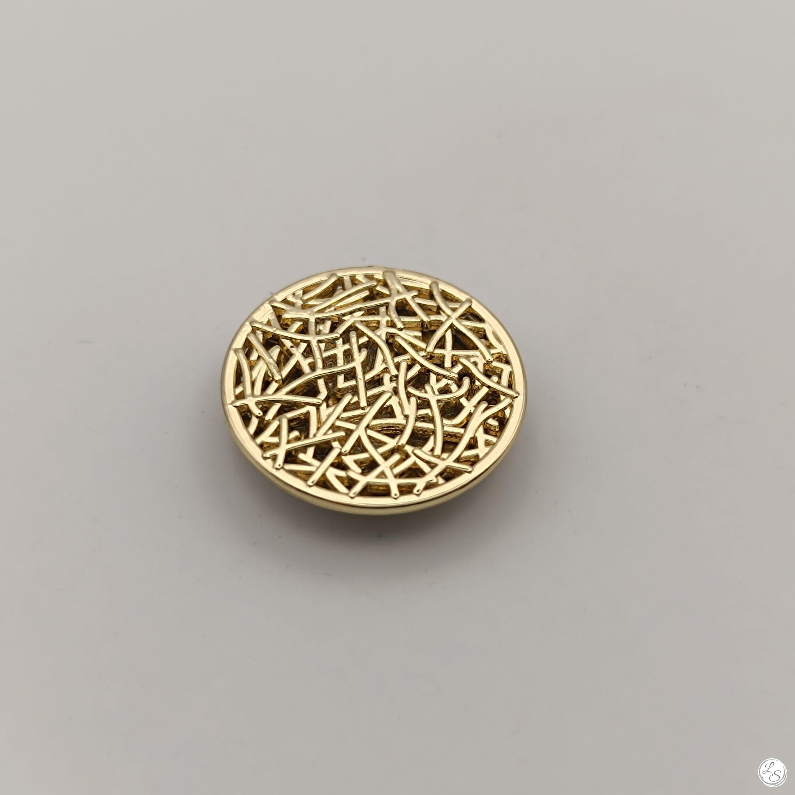 Broche aimantée "Filigrane doré"